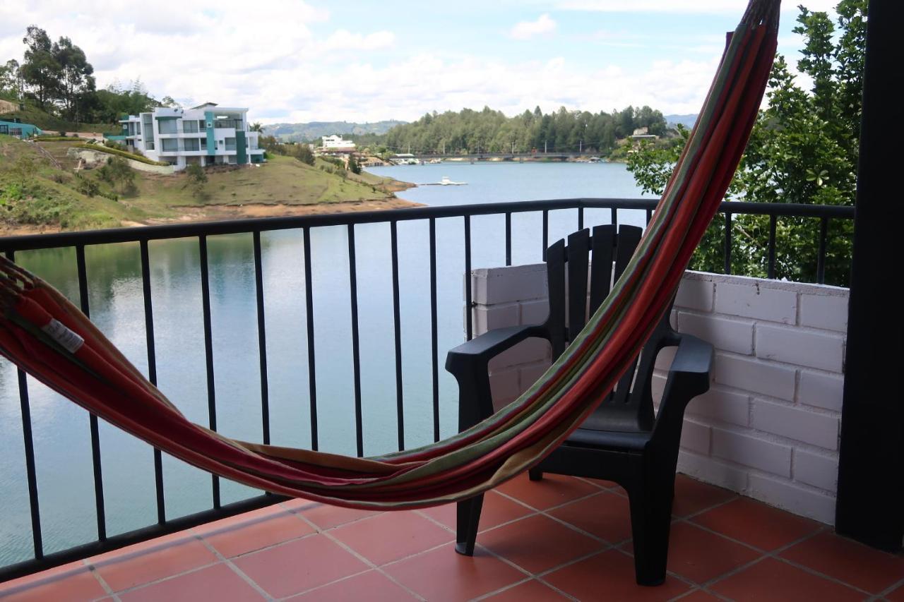 Ecolodge Bahia Del Penon Guatapé Esterno foto
