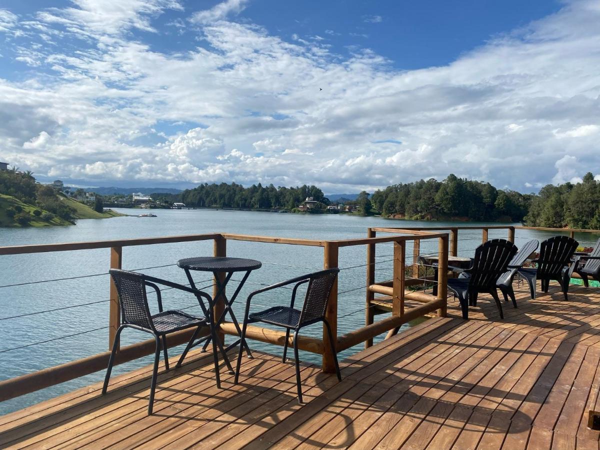 Ecolodge Bahia Del Penon Guatapé Esterno foto