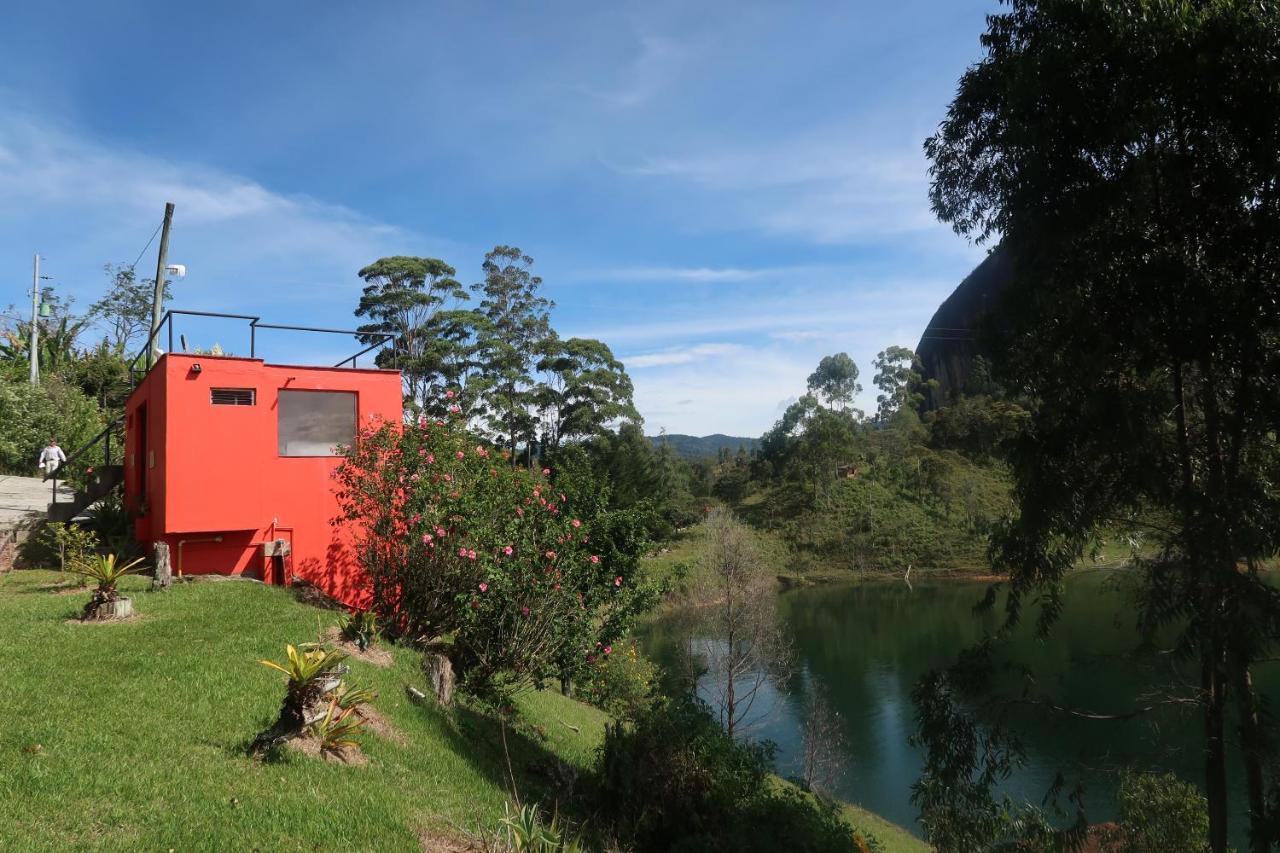 Ecolodge Bahia Del Penon Guatapé Esterno foto