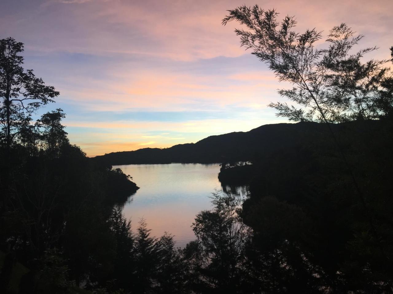 Ecolodge Bahia Del Penon Guatapé Esterno foto